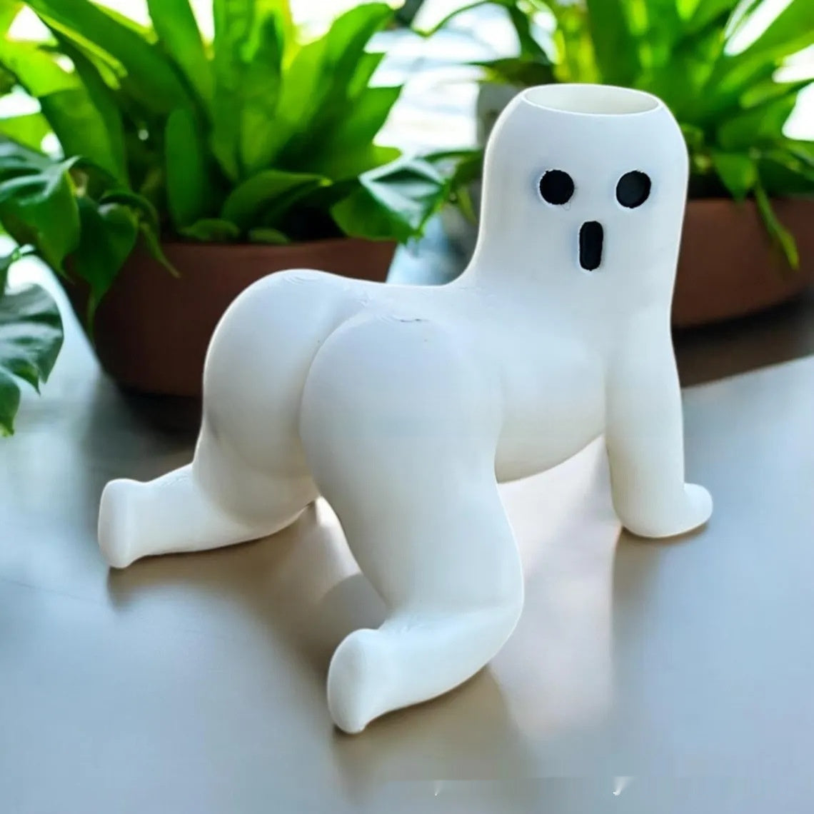 Doll Flowerpot – Spaßige Resin-Dekoration für Ihr Zuhause